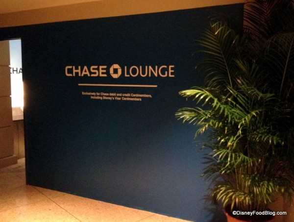 Chase-Cardmember-Lounge-Festival-Center-600x453.jpg