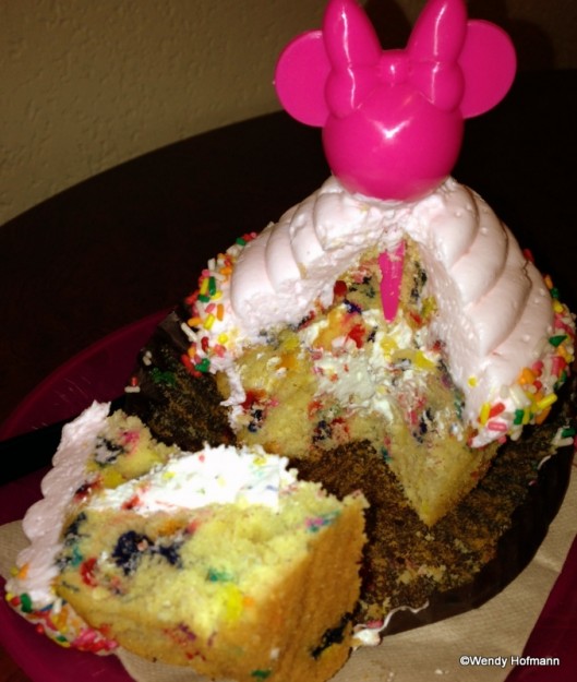 Birthday-Cupcake-Cross-Section-529x625.jpg